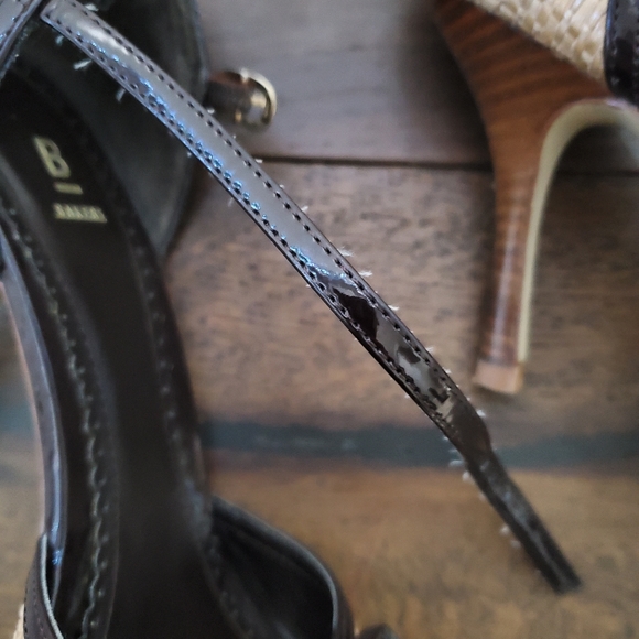 (Bundle 3 for $20)Summer Heels - Picture 4 of 4